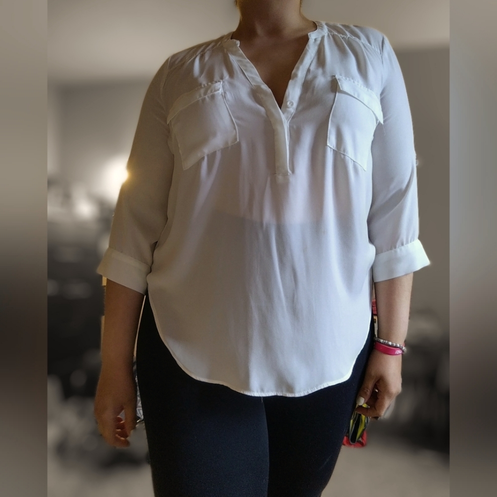 Torrid Mid length sleeve white 100% polyester Top